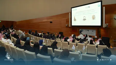 كلية اللغات تحتفي باليوم الدولي للترجمة بعنوان 